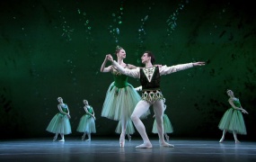马林斯基芭蕾舞团 珠宝 Jewels In Mariinsky Theatre 2006《ISO 22.7G》