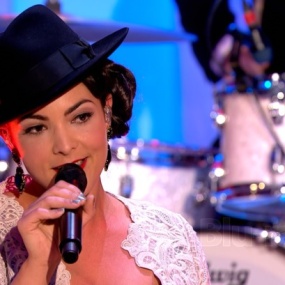 卡萝.艾默洛:BBC现场演唱会 Caro Emerald: In Concert  2013《ISO 27.0GB》