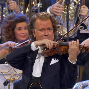 安德烈·瑞欧 - 永恒的华尔兹 André Rieu - And The Waltz Goes On 2011《BDMV 41.7G》