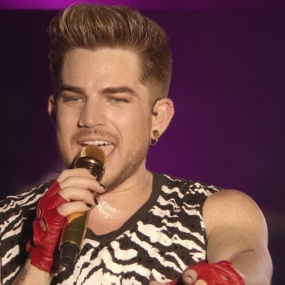 Queen + Adam Lambert - Live Around the World 2020《BDMV 22.3G》