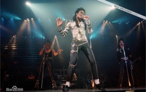 迈克尔.杰克逊 – 1987年日本横滨真棒（BAD演唱会）（DVD/ISO/3.2G）