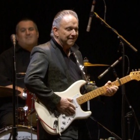 Jimmie Vaughan & Friends - Crossroads Guitar Festival 2019《WEB-DL TS 3.53G》