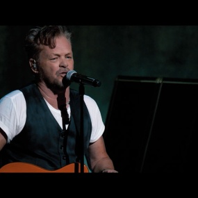 John Mellencamp 直言不讳:来自芝加哥剧院 2018《BDMV 38.79G》