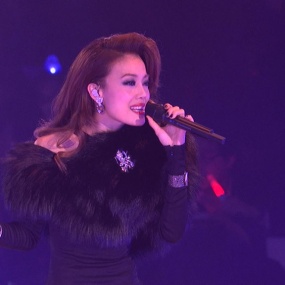 容祖儿 1314 Joey Yung in Concert 2013 香港红馆演唱会《Remux MKV 40.3GB 》