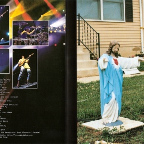 范海伦Van Halen - Right Here Right Now1992经典演唱会(DVD/ISO/7.08GB)