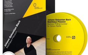 Johann Sebastian Bach - St Matthew Passion, BWV 244 - Berliner Philharmoniker, Simon Rattle, Peter Sellars 2014《BDMV 42.1G》