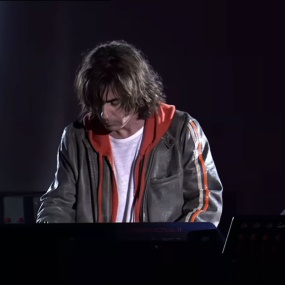 让-米歇尔·雅尔 Jean Michel Jarre - Jarre in China 2004《BDrip MKV 13.9G》