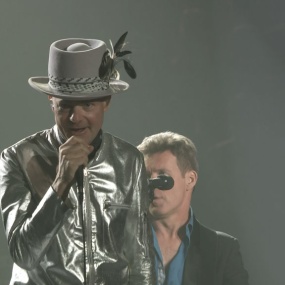 The Tragically Hip - Live Rogers K-Rock Centre, Kingston, ON, Canada 08-20-2016 Backhaul《Remux MKV 40.9G》