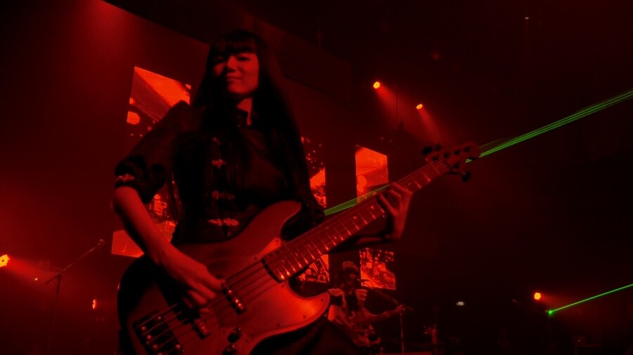 BAND-MAID 5