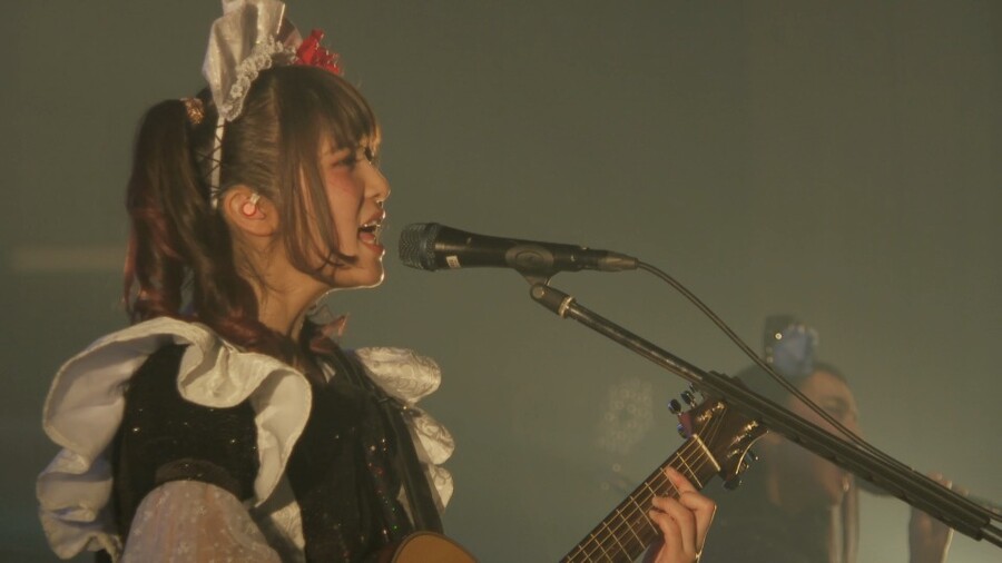 BAND-MAID 6