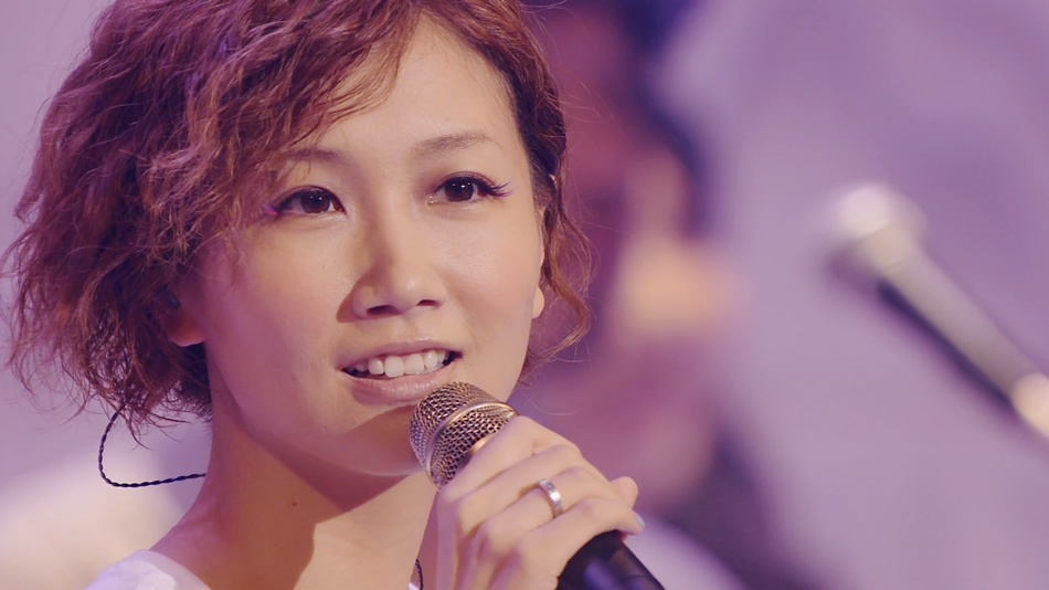 3359.大冢爱.Ai-Otsuka-Love-Is-Born-10th-Anniversary-2013.10周年演唱会.34.9G.1080P蓝光原盘.DengShe.com_