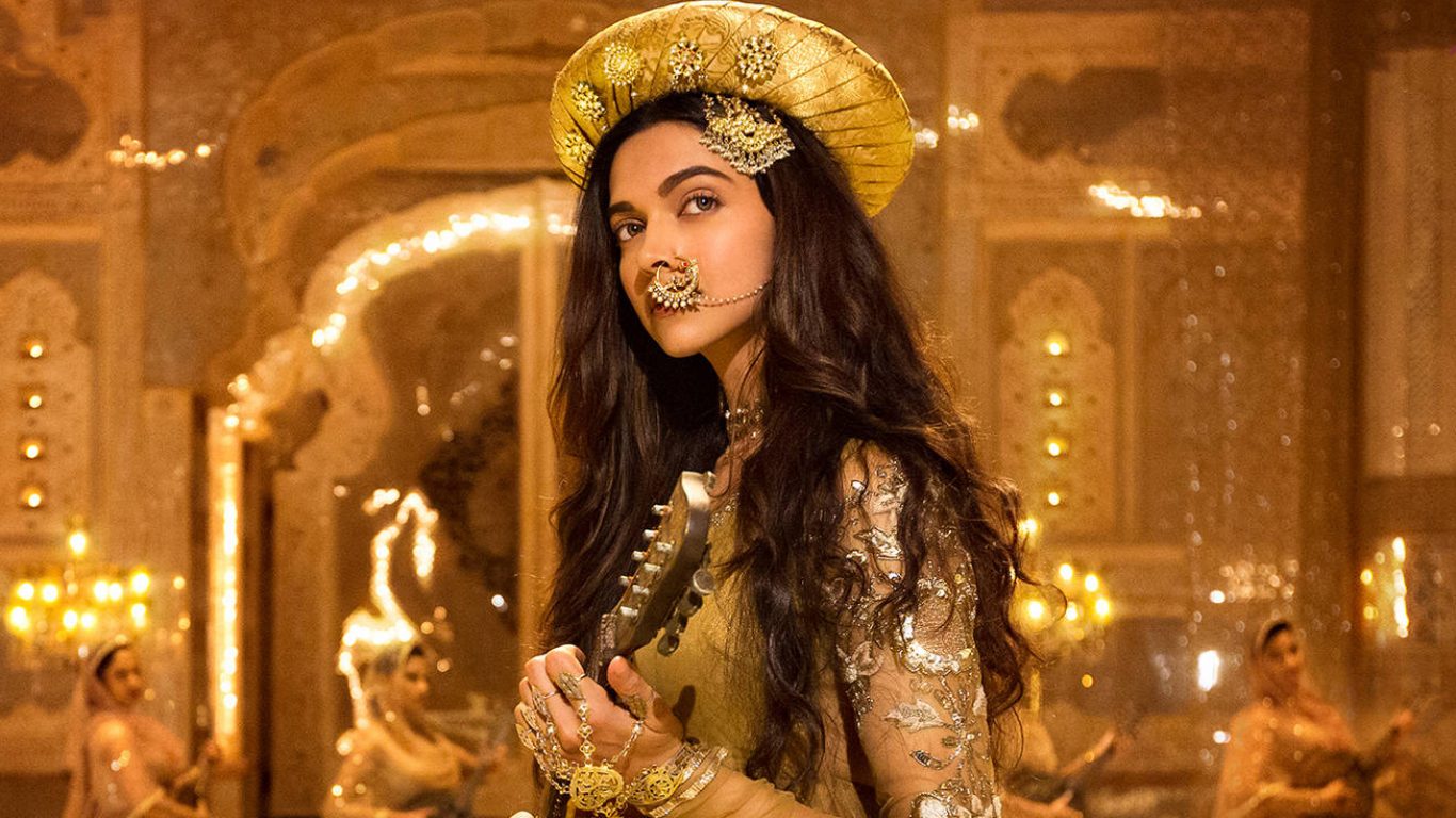 Bajirao-Mastani-–-Deewani-Mastani-featured-1366x768