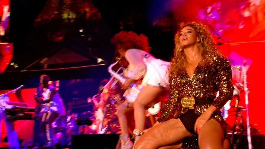 Beyonce - Live at Glastonbury 3