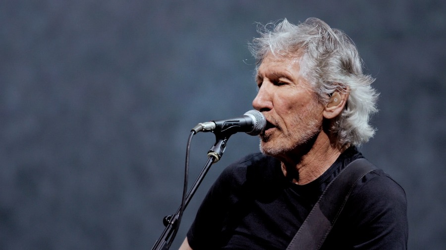 Roger Waters - Us + Them 2020 5